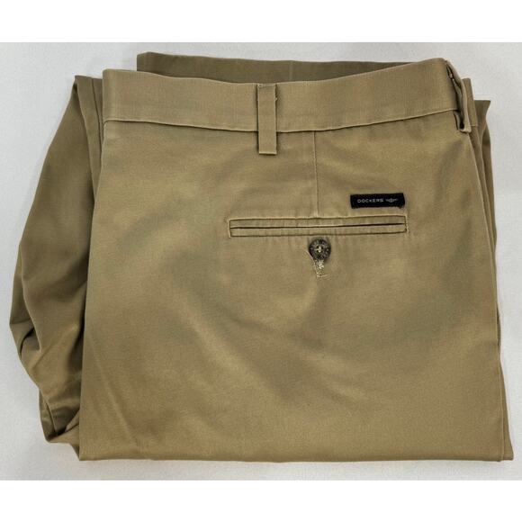 Dockers Men's D3 Classic Fit 44x34 Pants - Picture 1 of 8